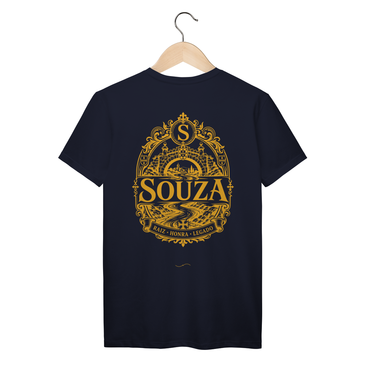 Mockup de Camiseta V1 Costas em azul-marinho